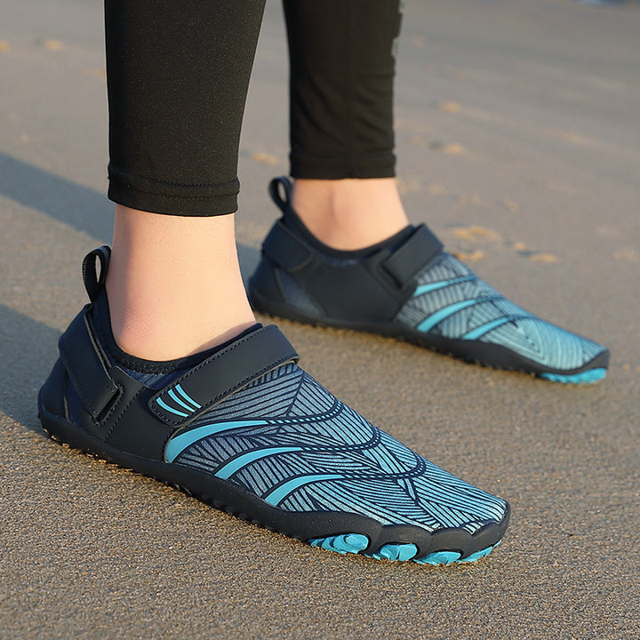 Zapatos de agua con vadeo para deportes al aire libre con características antideslizantes y resistentes a los cortes