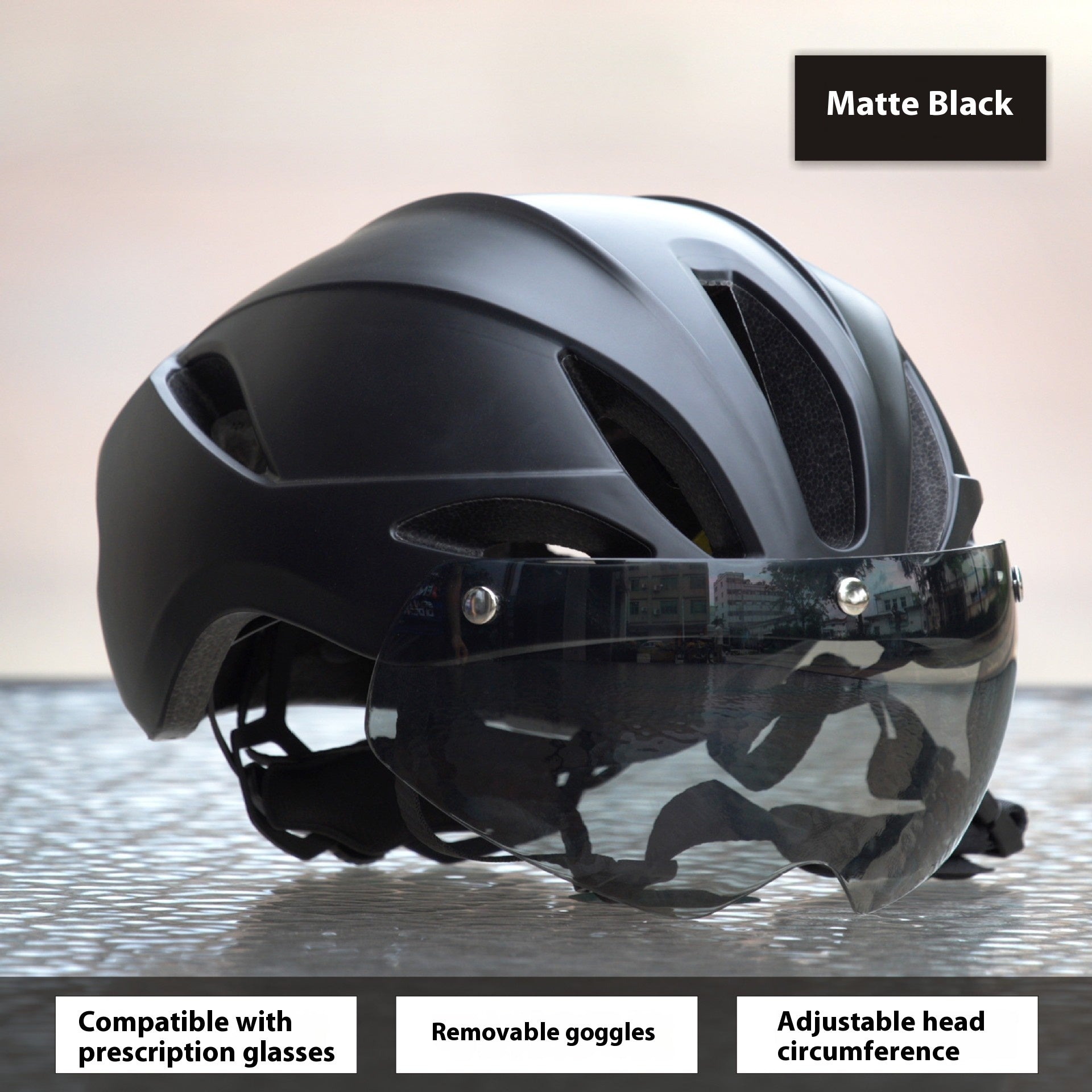 Casco de bicicleta con atracción magnética desmontable integralmente